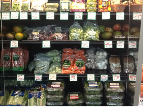 health food store organic produce and fruit